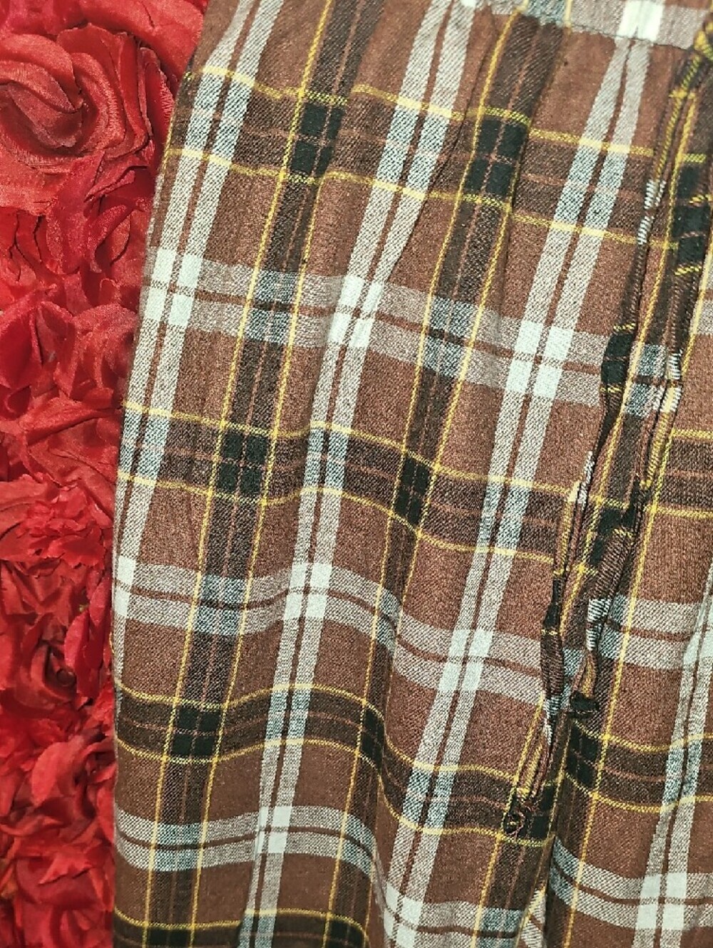 Womens Brown/Yellow Plaid Lounge Pants Size Medium (NO SIZE TAG) - Picture 3 of 7